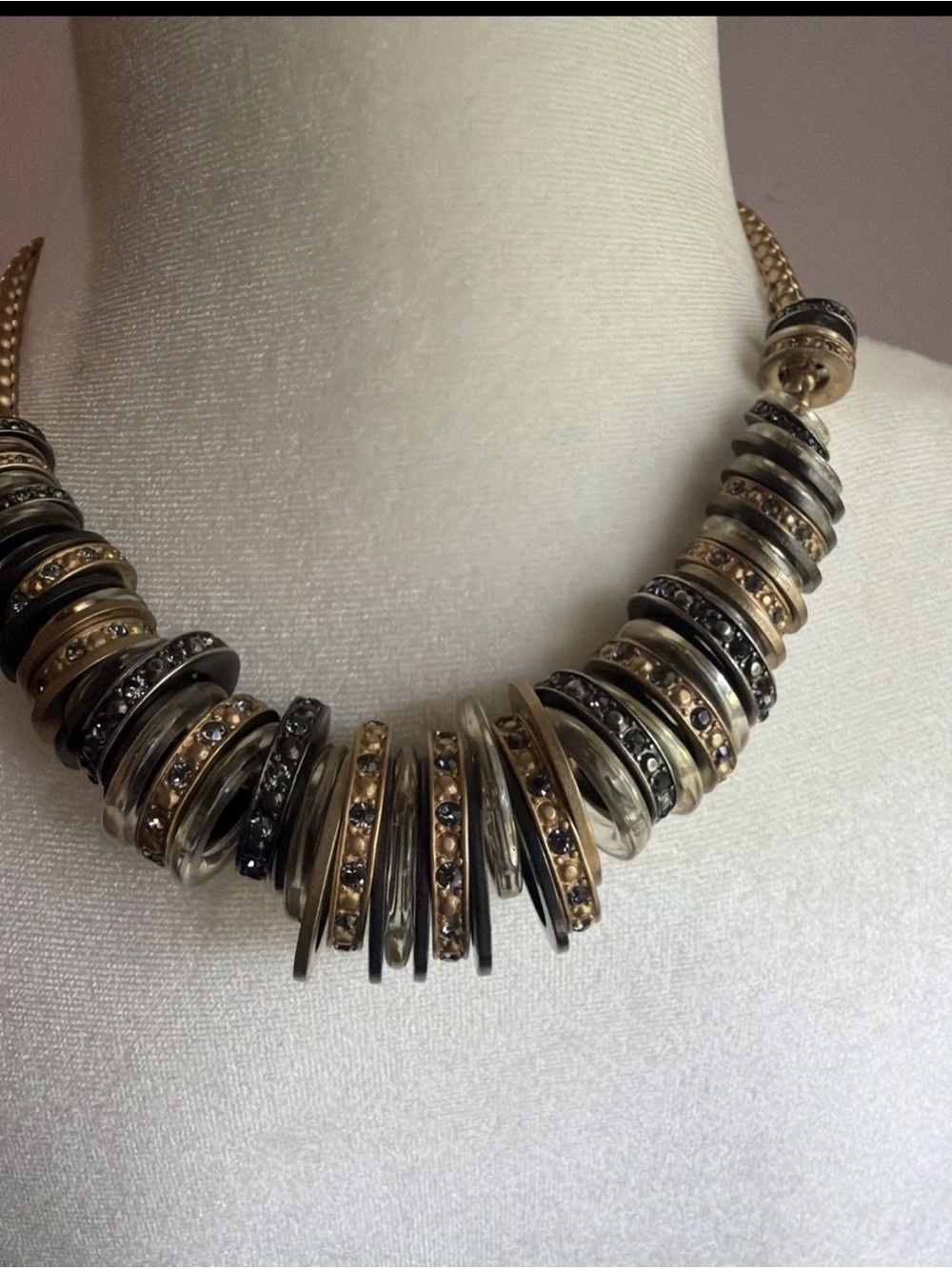 Y2K Kenneth Cole New York Mixed Metal Ring Rhinestone Statement Necklace
